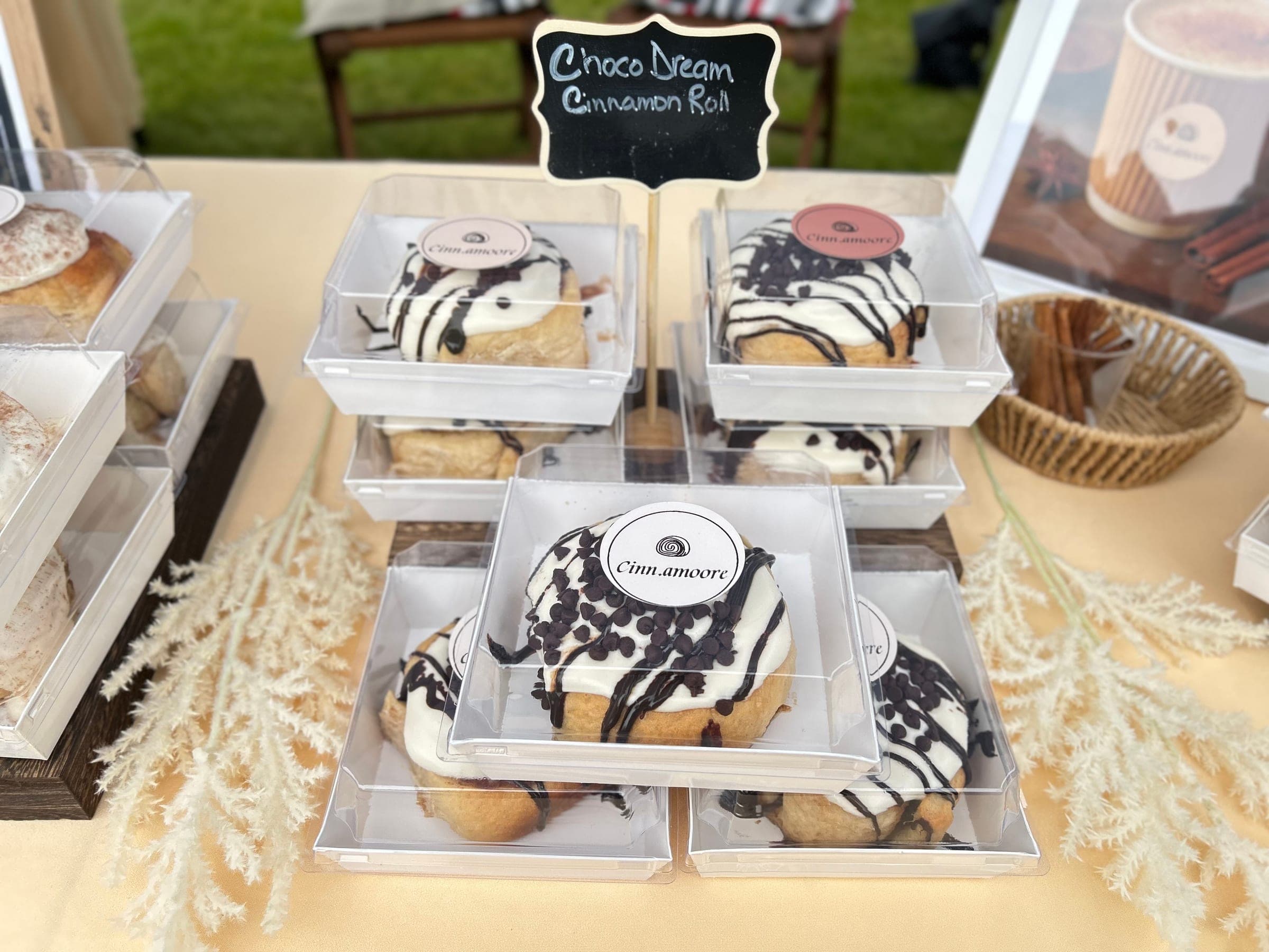 Chocodream Cinnamon Roll - 2