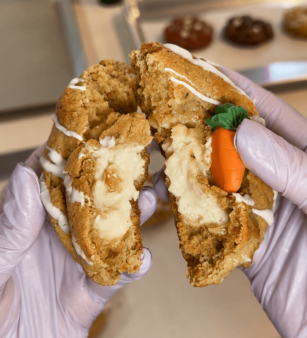 🥕 Carrot Cake Cheesecake Cookie (walnuts & creamy filling) - 2