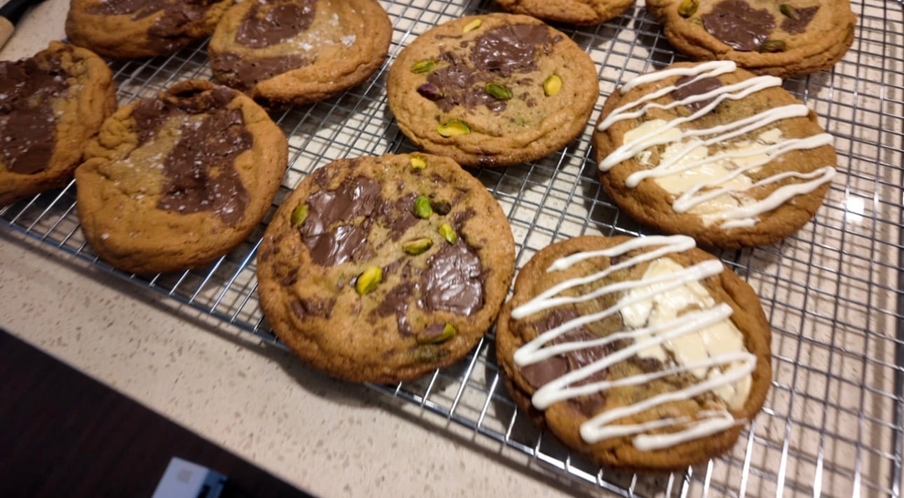 15% off 2 Dozen!!! - Image 1
